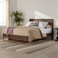 Deluxe Room 1 King Bed City View